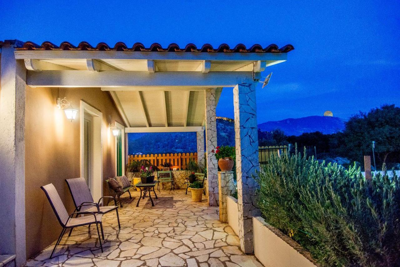 Villa Aelia - A Peaceful And Private Place Аргостолион Екстериор снимка